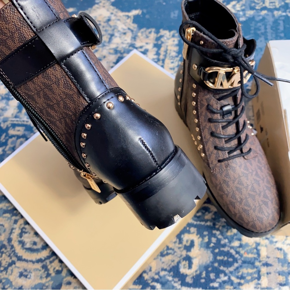 Michael Kors women lace up booties size 6.5 - Picture 9 of 10